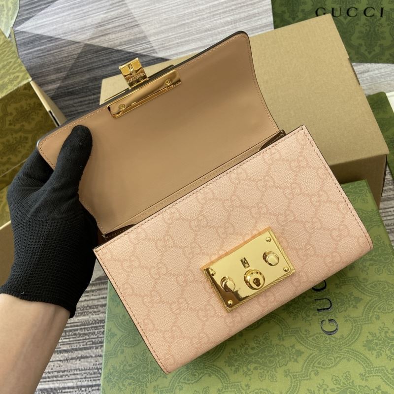 Gvc*1 padlock shoulder bags
